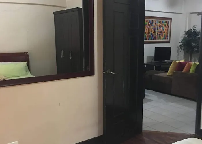 Apartamento Near Bgc Cypress Towers With 100mpbs Wifi Manila